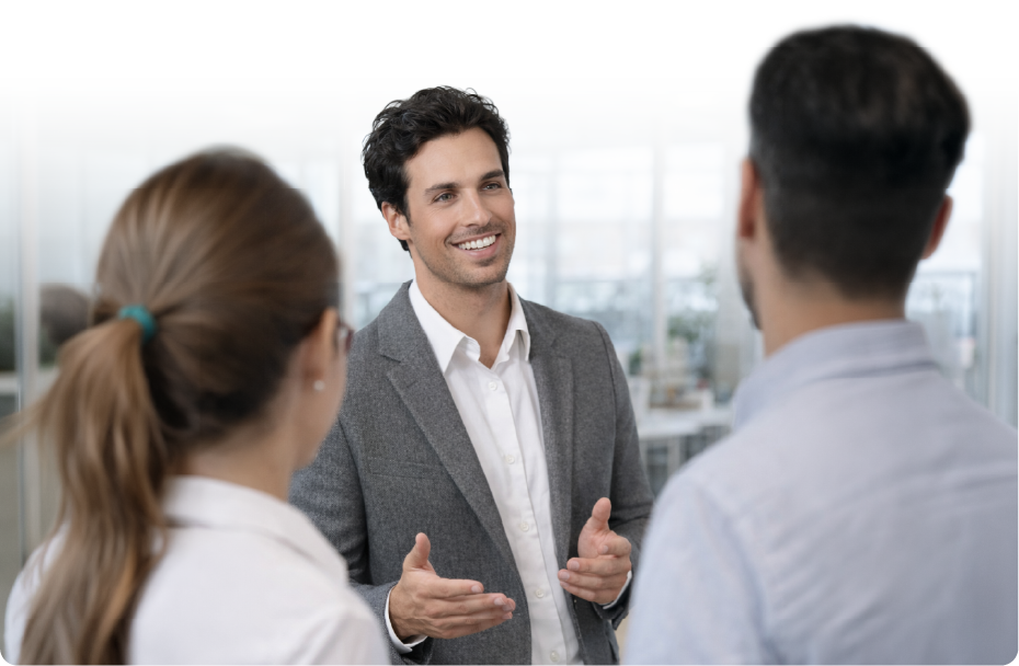 Diplomado CHO Profesional conversando